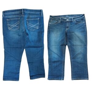 A.N.A. denim jeans with contrast stitching and embroidered back pockets